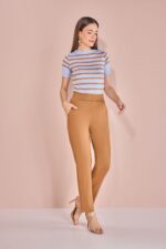 Blusa de Tricot Listrada Manga Curta